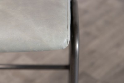 shoreditch-stool-concrete-seat